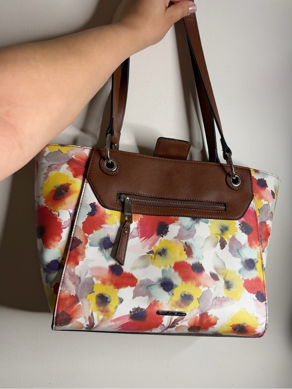 Chaps Multicolor Floral Tote with Brown Trim - Picture 2 of 9